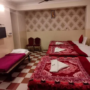 N K F Residency Indien